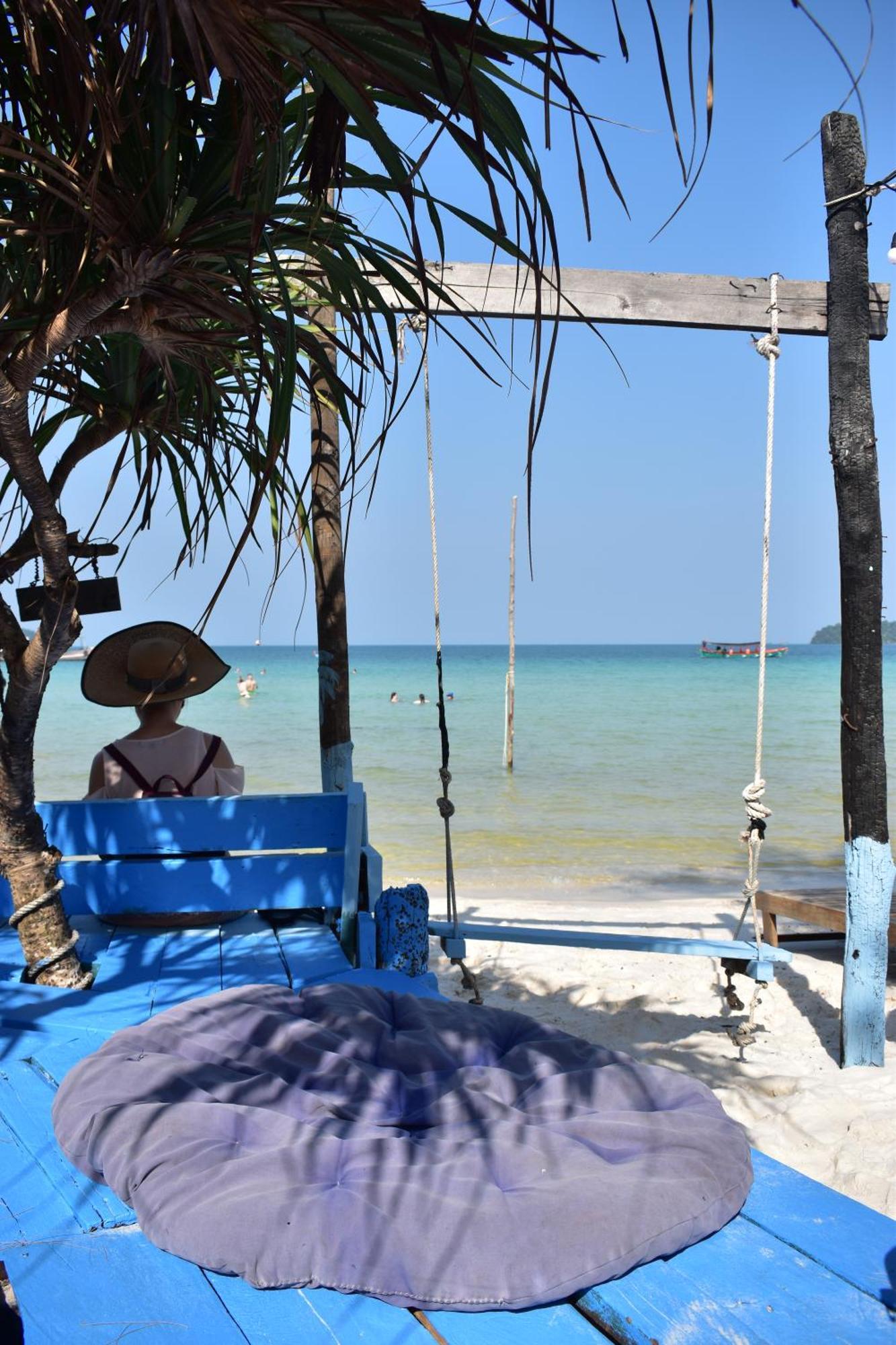 The Big Easy Koh Rong Samloem Hostel Koh Rong Sanloem Exterior photo